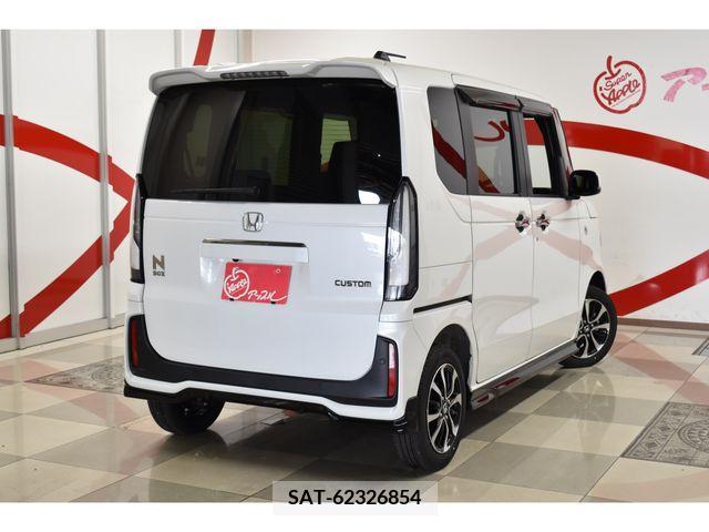 Honda N BOX CUSTOM 2023-10 376596-28