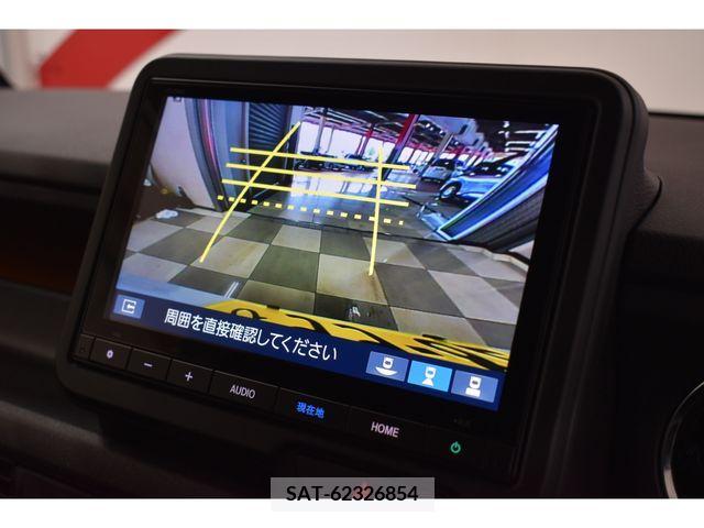 Honda N BOX CUSTOM 2023-10 376596-13