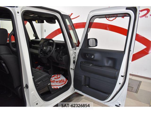 Honda N BOX CUSTOM 2023-10 376596-8