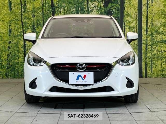 Mazda DEMIO 2016-11 220938-14