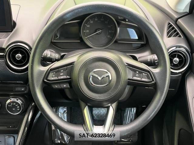 Mazda DEMIO 2016-11 220938-11