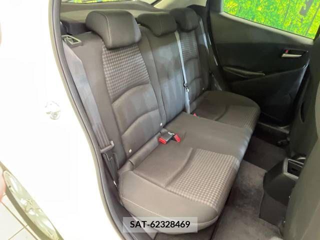 Mazda DEMIO 2016-11 220938-9