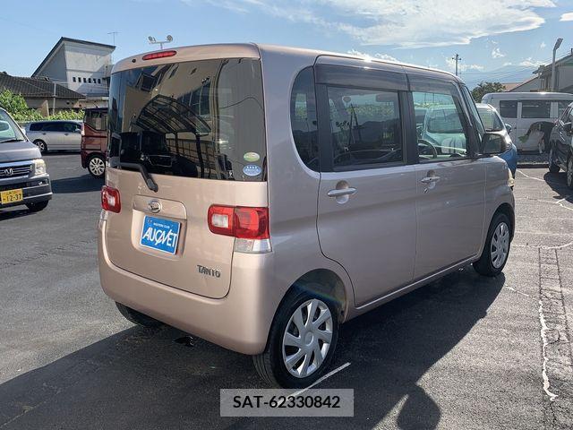 Daihatsu TANTO 2011-10 337677-3