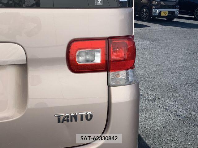 Daihatsu TANTO 2011-10 337677-9