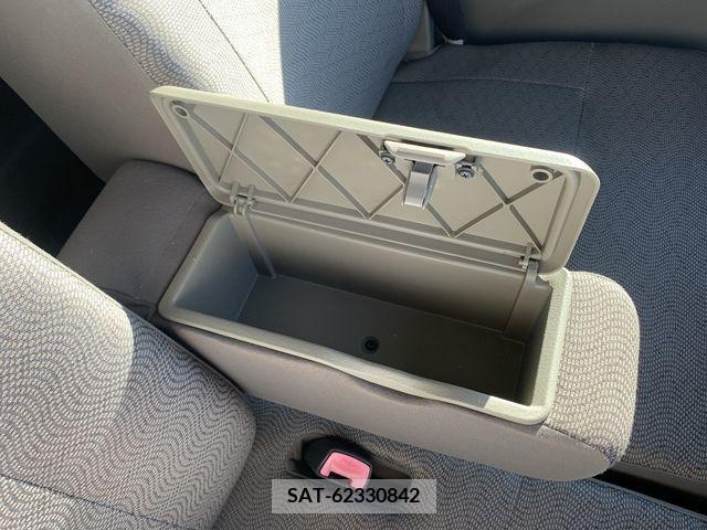 Daihatsu TANTO 2011-10 337677-28