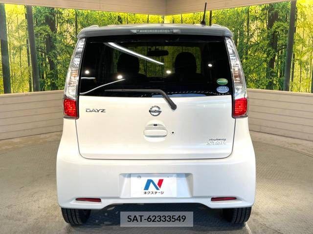 Nissan DAYZ 2013-10 334041-15