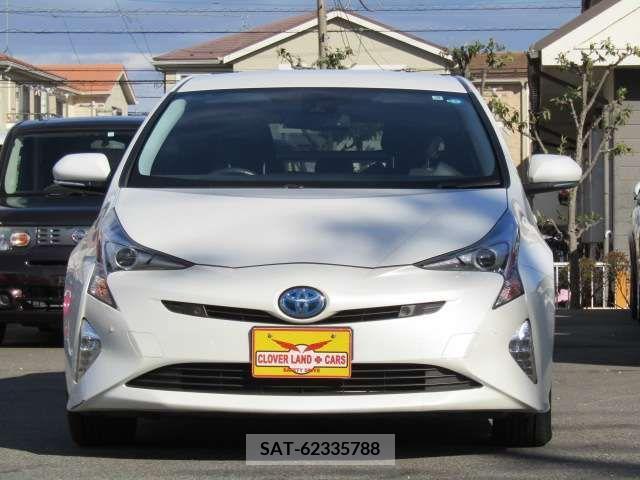 Toyota PRIUS 2017-09 217225-2