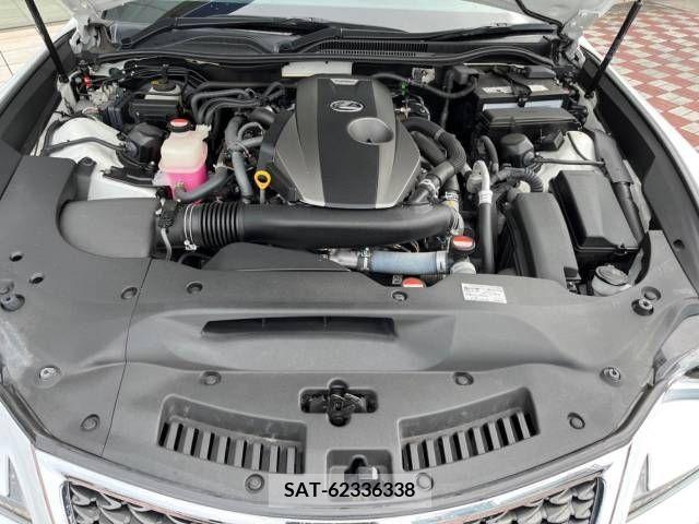 Lexus RC 2016-03 354273-18
