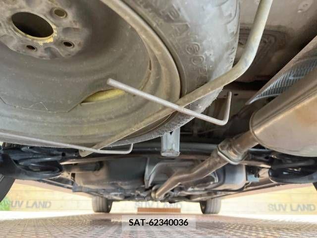 Toyota ISIS 2006-03 361875-19