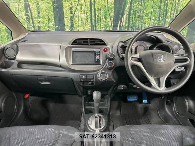 Honda FIT 2011-11 254389-1