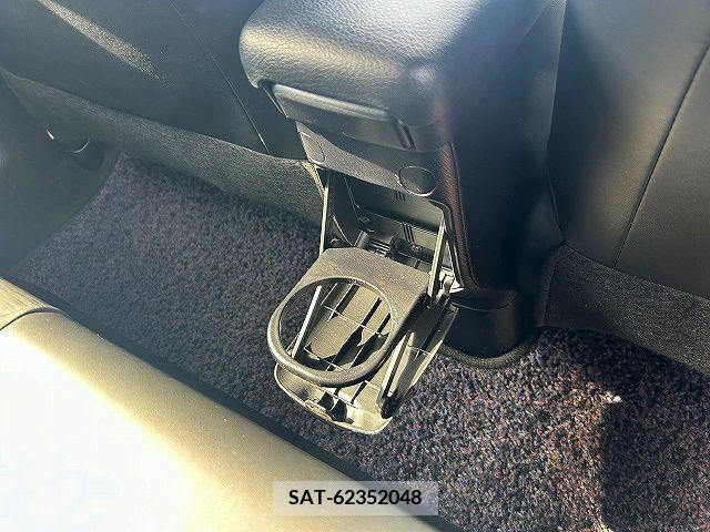 Toyota AQUA 2017-03 291800-15