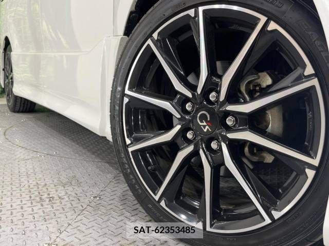 Toyota VOXY 2017-06 289115-12
