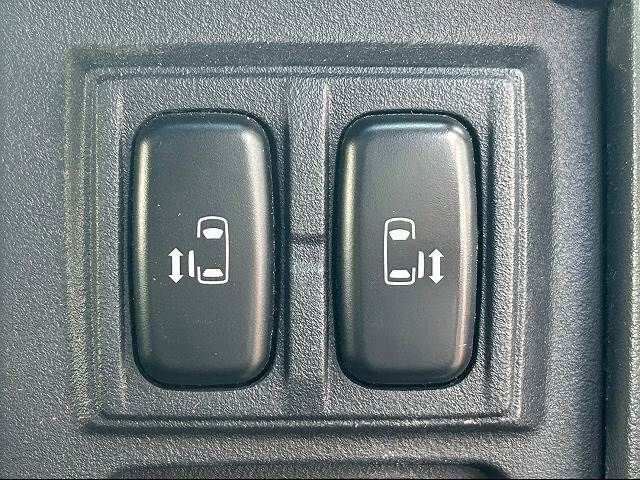 Mitsubishi DELICA D5 2007-03 188820-8
