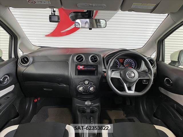 Nissan NOTE 2017-03 279943-1