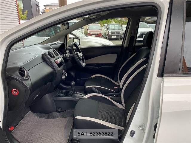 Nissan NOTE 2017-03 279943-13