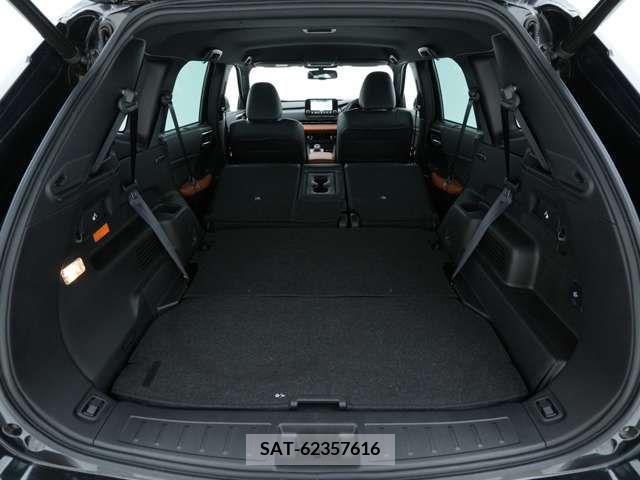 Mitsubishi OUTLANDER PHEV 2023-03 221851-10