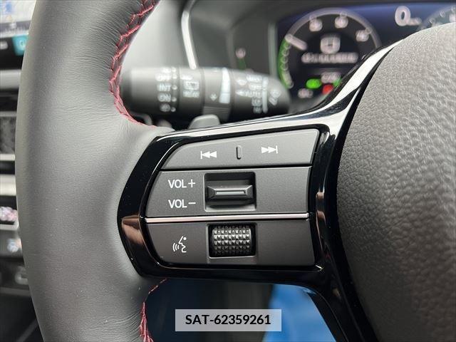 Honda CIVIC 2024-03 377528-26