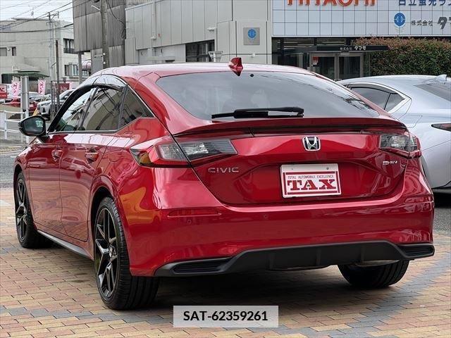 Honda CIVIC 2024-03 377528-4