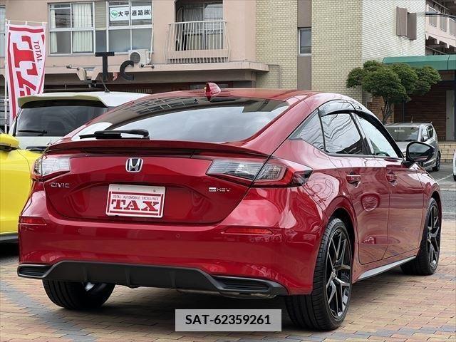 Honda CIVIC 2024-03 377528-3