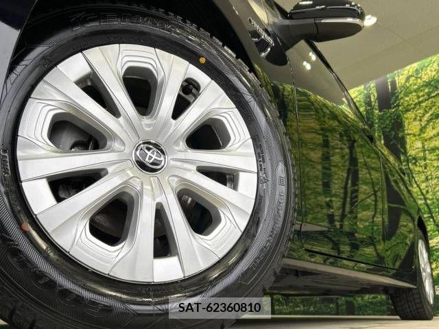 Toyota PRIUS 2020-03 235911-13