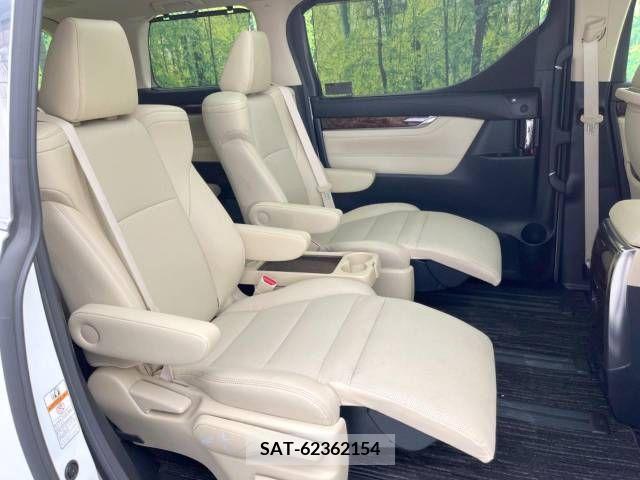 Toyota ALPHARD 2018-10 355494-9