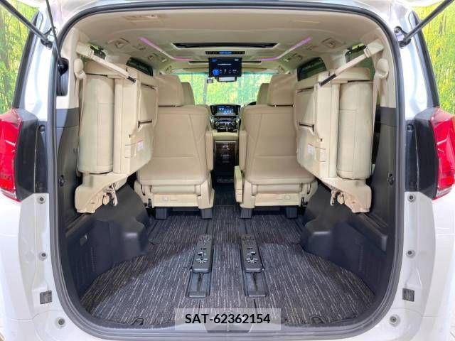 Toyota ALPHARD 2018-10 355494-11