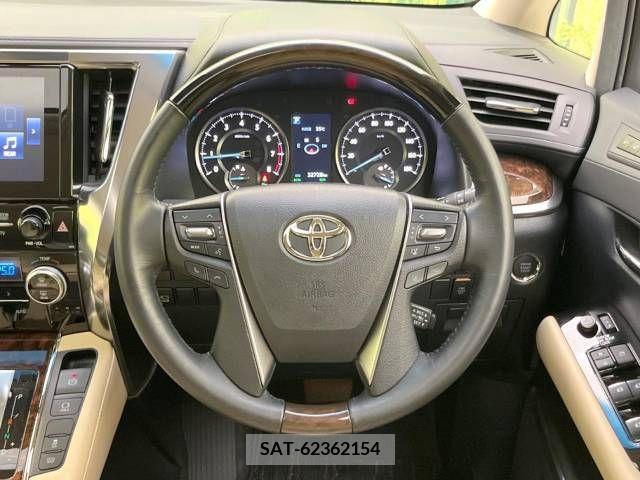Toyota ALPHARD 2018-10 355494-12