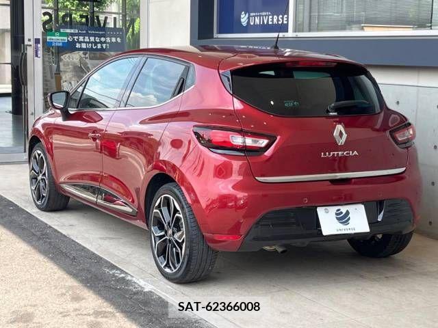 Renault LUTECIA 2018-08 377134-18