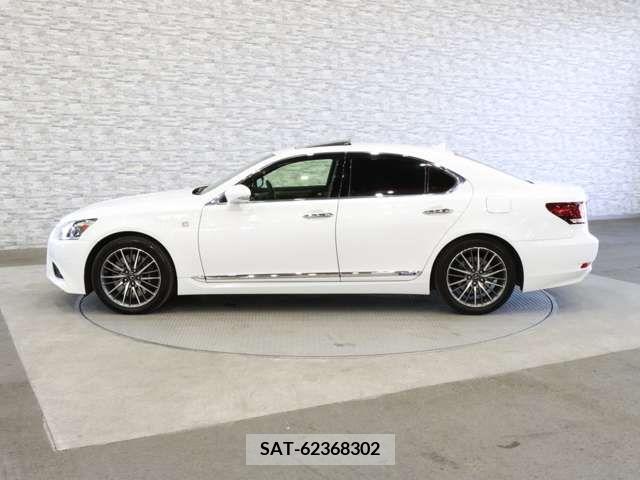 Lexus LS 2013-04 275527-10