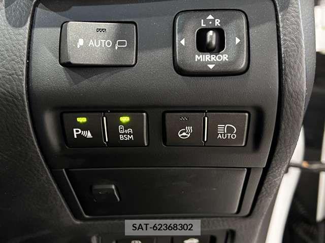 Lexus LS 2013-04 275527-19
