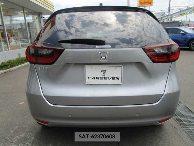 Honda FIT 2023-08 384713-6