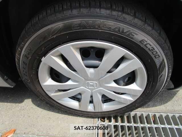 Honda FIT 2023-08 384713-27