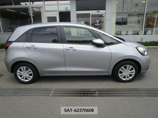 Honda FIT 2023-08 384713-4