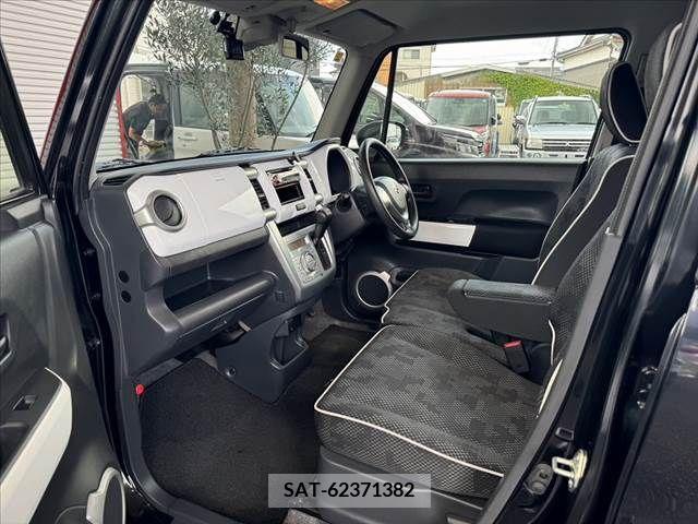 Suzuki HUSTLER 2016-04 312812-15