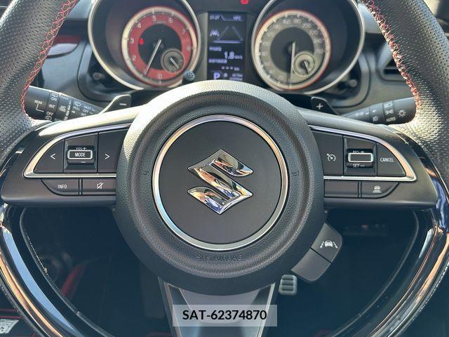 Suzuki SWIFT 2017-09 215326-18