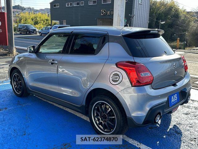 Suzuki SWIFT 2017-09 215326-4