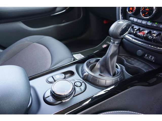 Bmw MINI 2017-02 9370-12