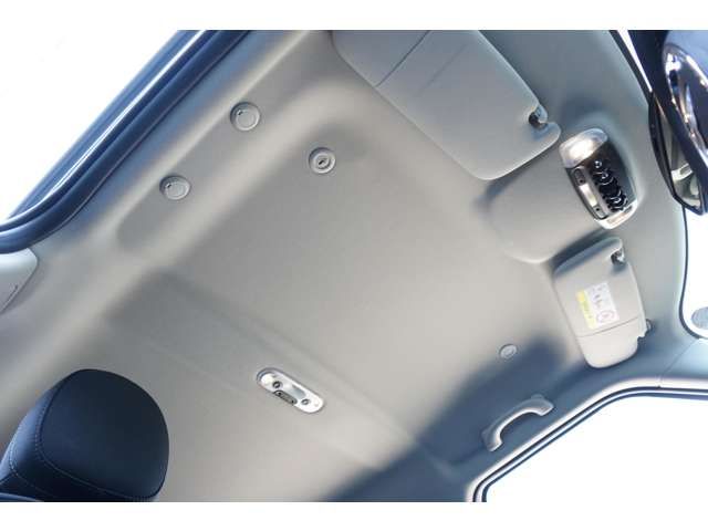 Bmw MINI 2017-02 9370-18