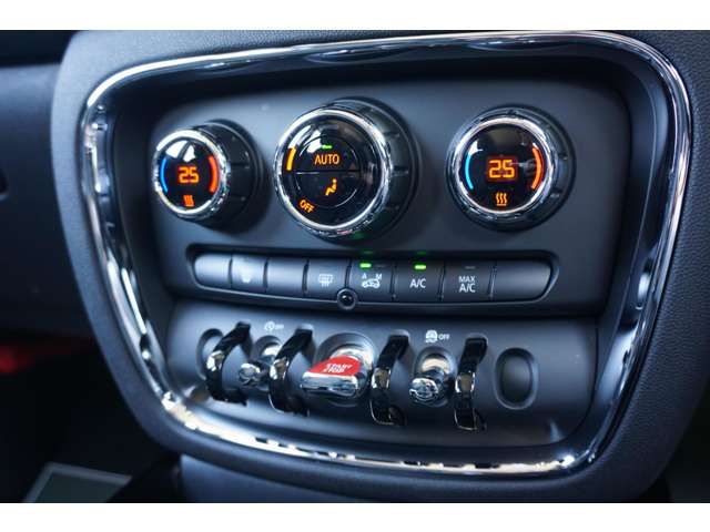 Bmw MINI 2017-02 9370-13