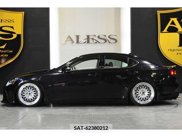 Lexus IS 2012-02 226320-4