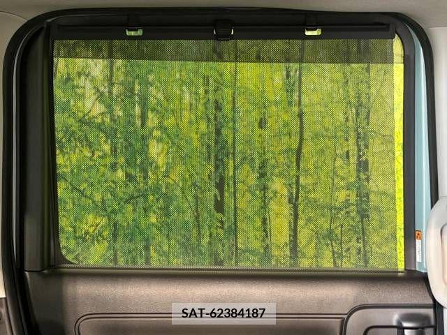 Suzuki SPACIA 2019-02 340433-8