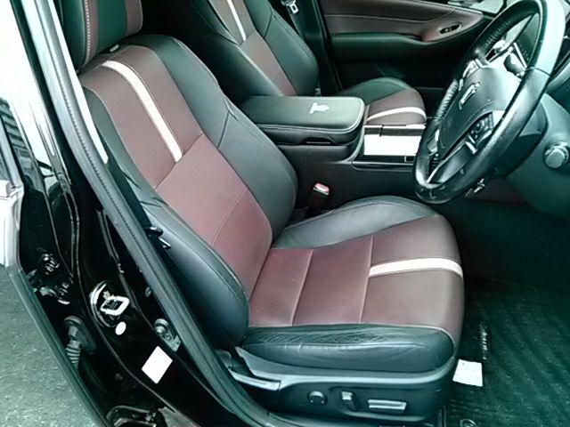 Toyota CROWN SEDAN 2015-03 193488-13