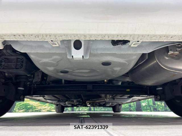 Toyota SIENTA 2018-12 314670-19