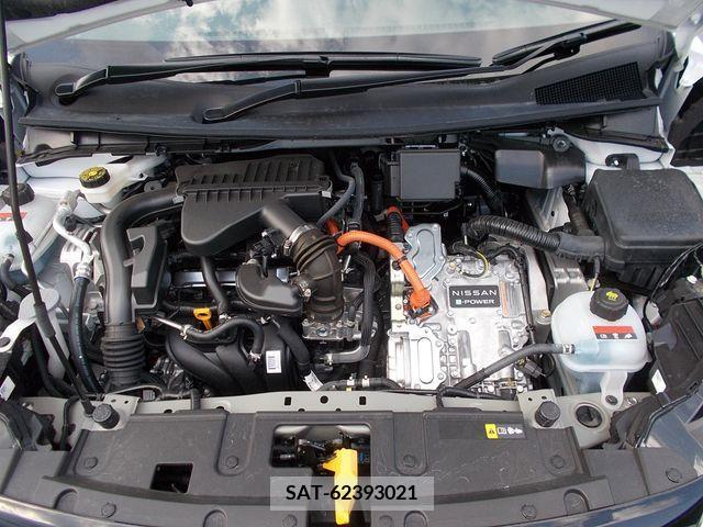 Nissan AURA 2023-08 356685-28