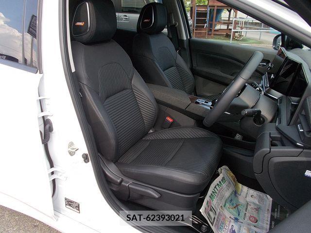 Nissan AURA 2023-08 356685-20