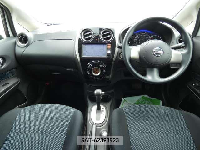 Nissan NOTE 2013-09 327079-2
