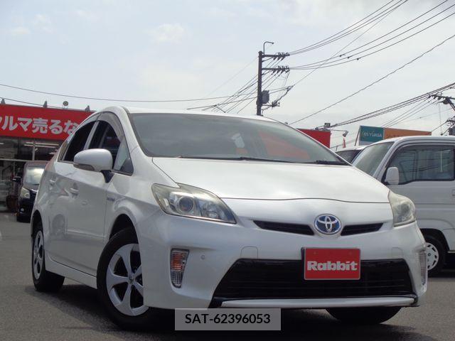 Toyota PRIUS 2013-03 282156-0