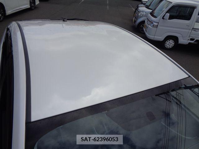 Toyota PRIUS 2013-03 282156-8
