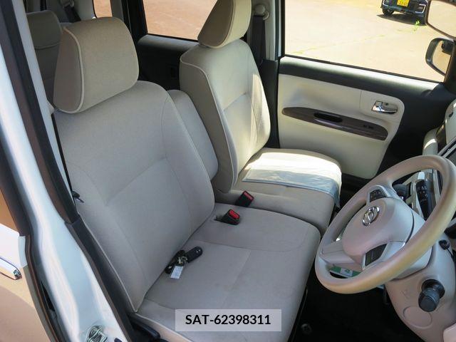 Daihatsu MOVE 2018-04 278235-9