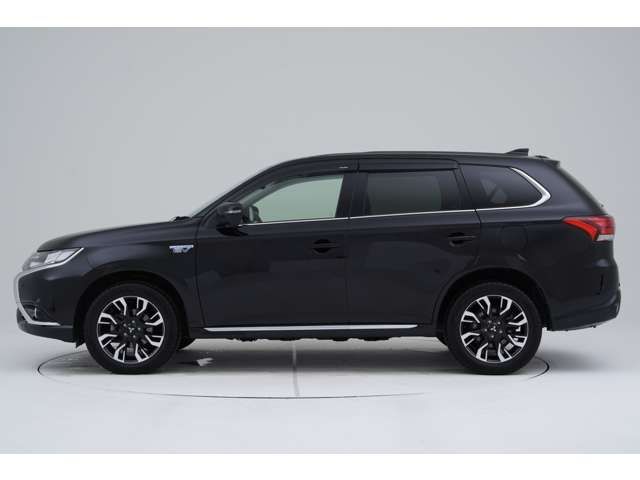 Mitsubishi OUTLANDER PHEV 2017-12 15668-2